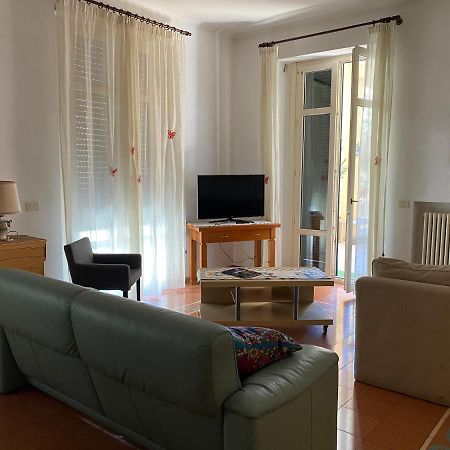Home Toledo 355 Napoli Bagian luar foto