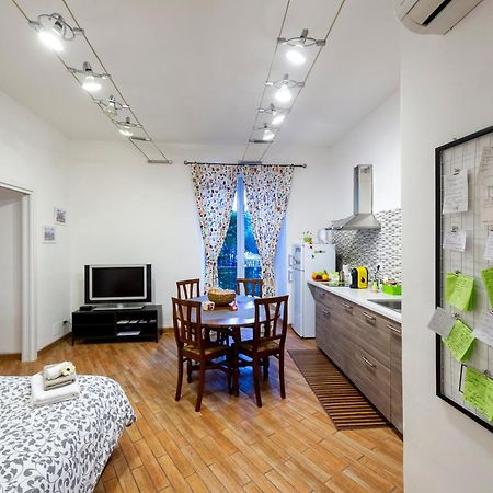 Home Toledo 355 Napoli Bagian luar foto