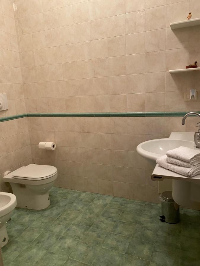 Home Toledo 355 Napoli Bagian luar foto