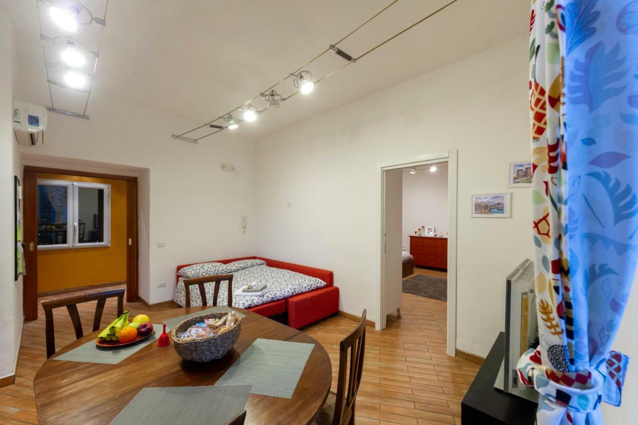 Home Toledo 355 Napoli Bagian luar foto